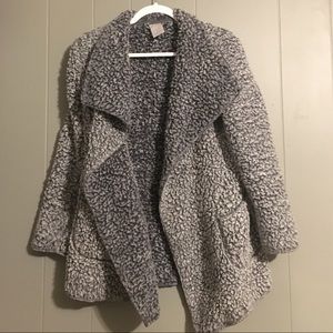 ✨5 FOR $15✨ Fuzzy Over Sweater